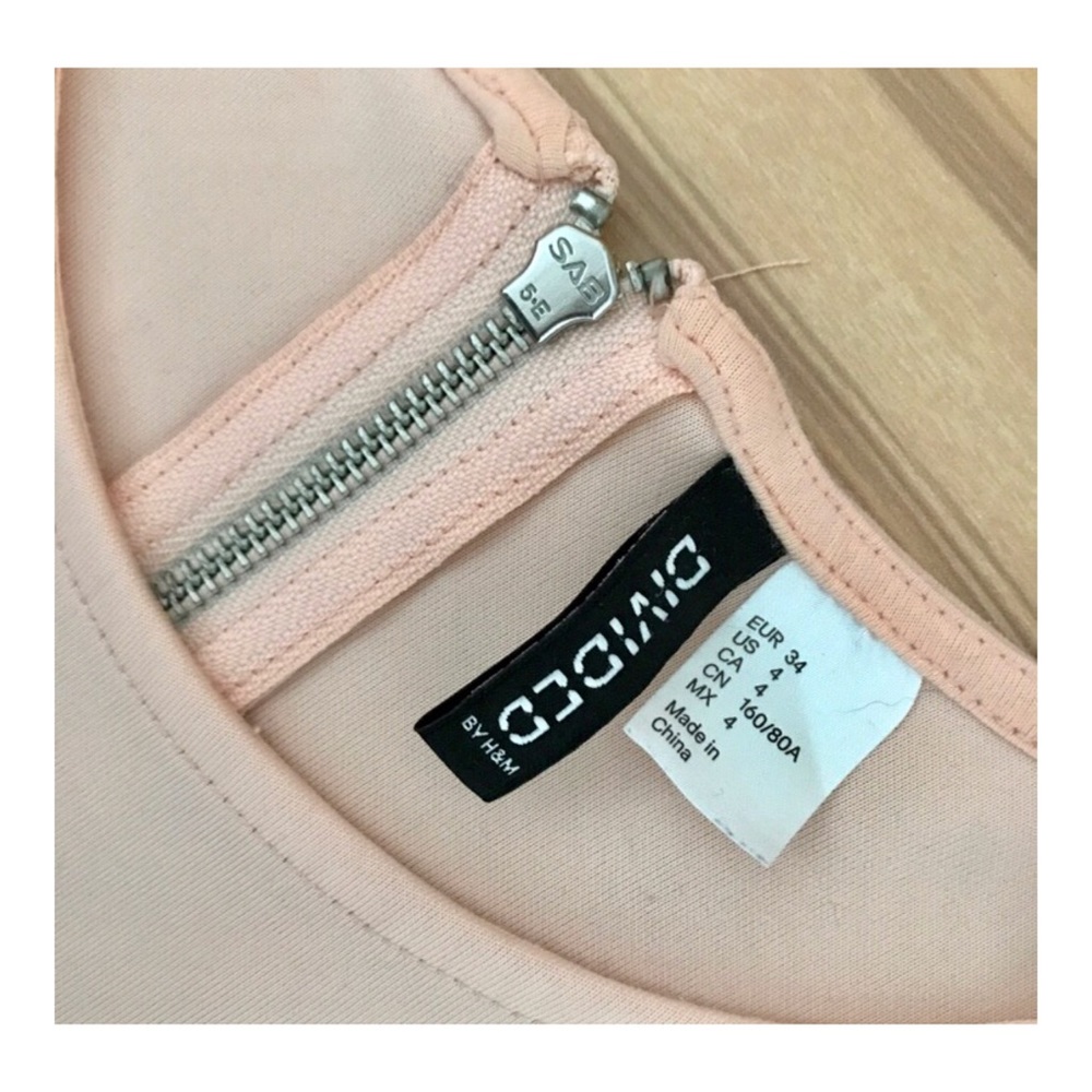 H&M DIVIDED Baby Pink Mini Skater Dress- Size 4 - Picture 2 of 7